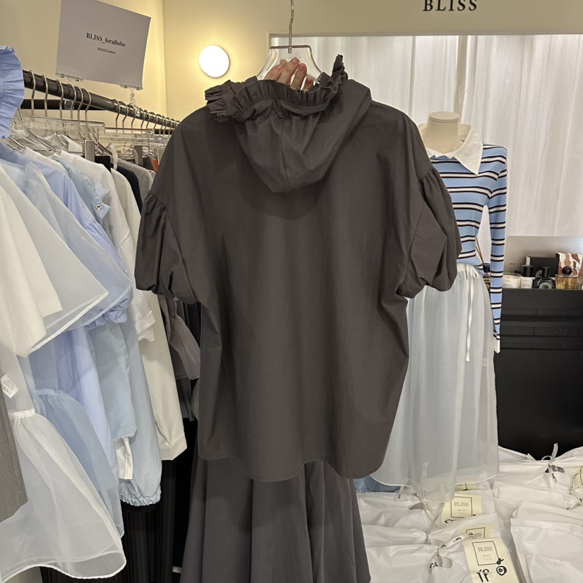 BLISS韓國東大門直郵女士新品休閑人氣推薦熱賣襯衫蕾絲衫BLISS襯衫/蕾絲衫