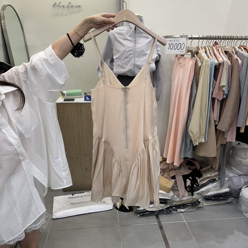 THE LOW韓國東大門代購女士新品26春夏職業推薦連衣裙打折THE LOW連衣裙