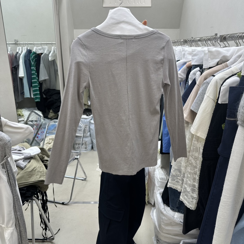 ASCEND韓國東大門直郵女士新款人氣26春夏熱賣時尚長袖T恤ASCEND長袖T恤