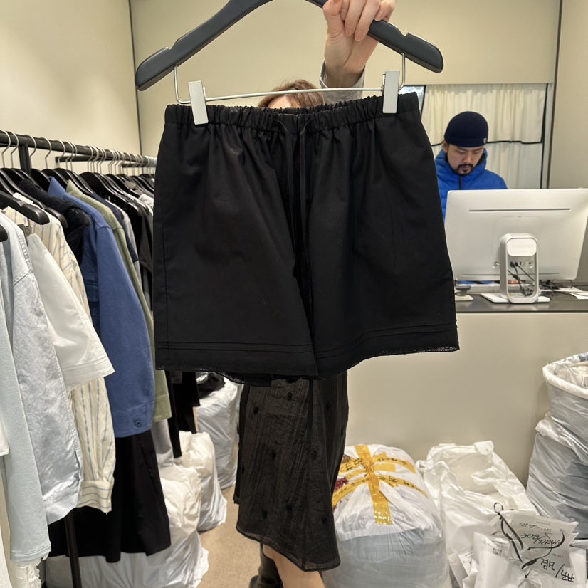 RE STOCK韓國直郵女士新款推薦人氣熱賣26春夏職業休閑短褲RE STOCK短褲圖色2