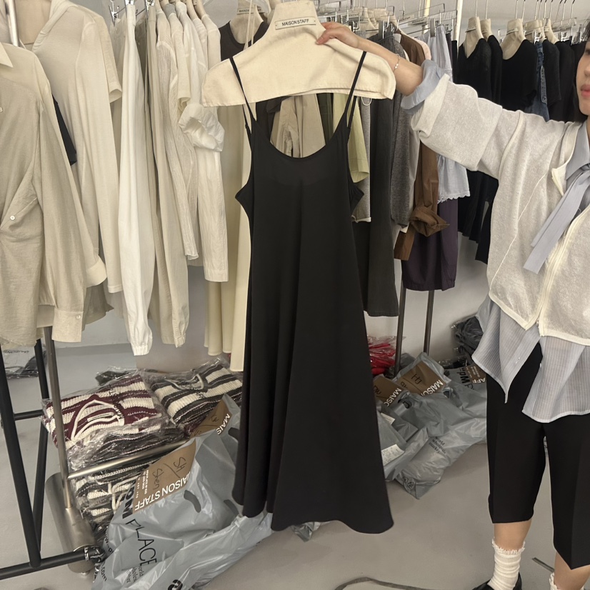 DOUBLE STANDARD/LE SMOKING/MAISONSTAFF韓國東大門直郵女裝新款熱賣連衣裙MAISONSTAFF連衣裙圖色2