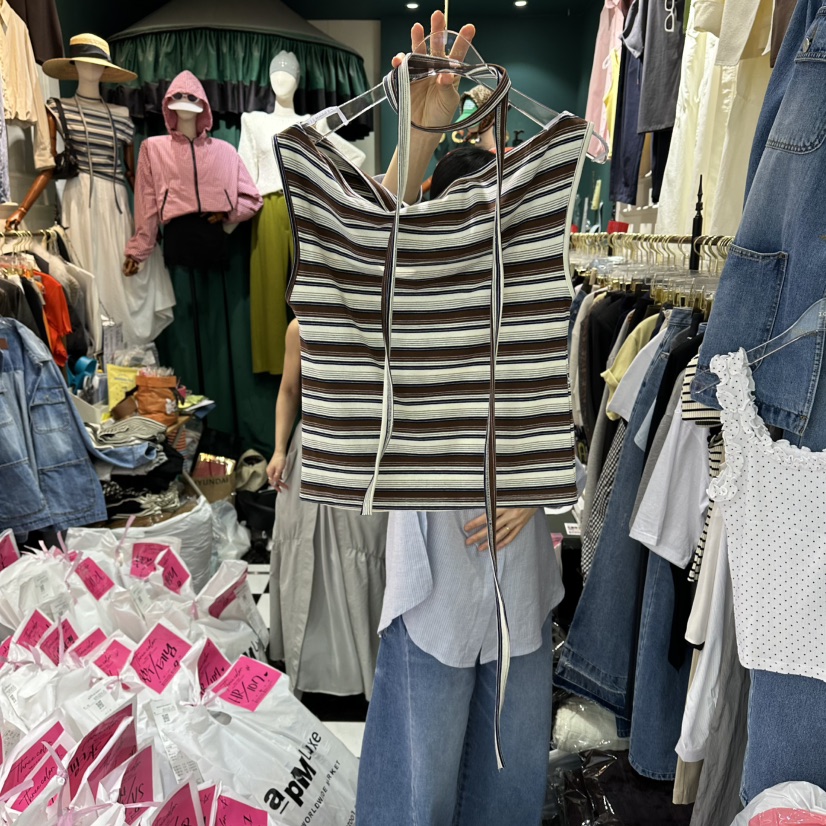 3COLOR韓國東大門直郵女士新款熱賣吊帶背心含脖帶Three color吊帶/背心圖色1棕色