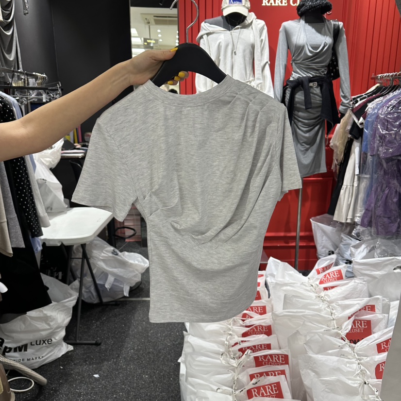 RARE CLOSET韓國東大門直郵女士新款熱賣人氣時尚推薦T恤RARE CLOSETT恤圖色1