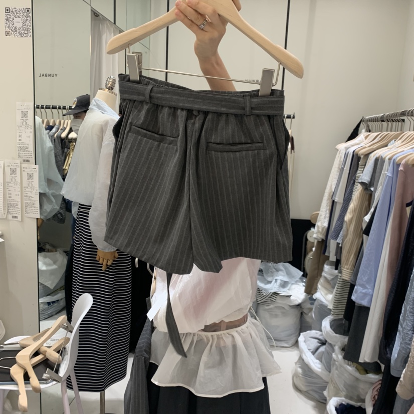 YUNBAL韓國直郵實拍女裝新品休閑熱賣時尚職業26春夏短褲條紋YUNBAL短褲