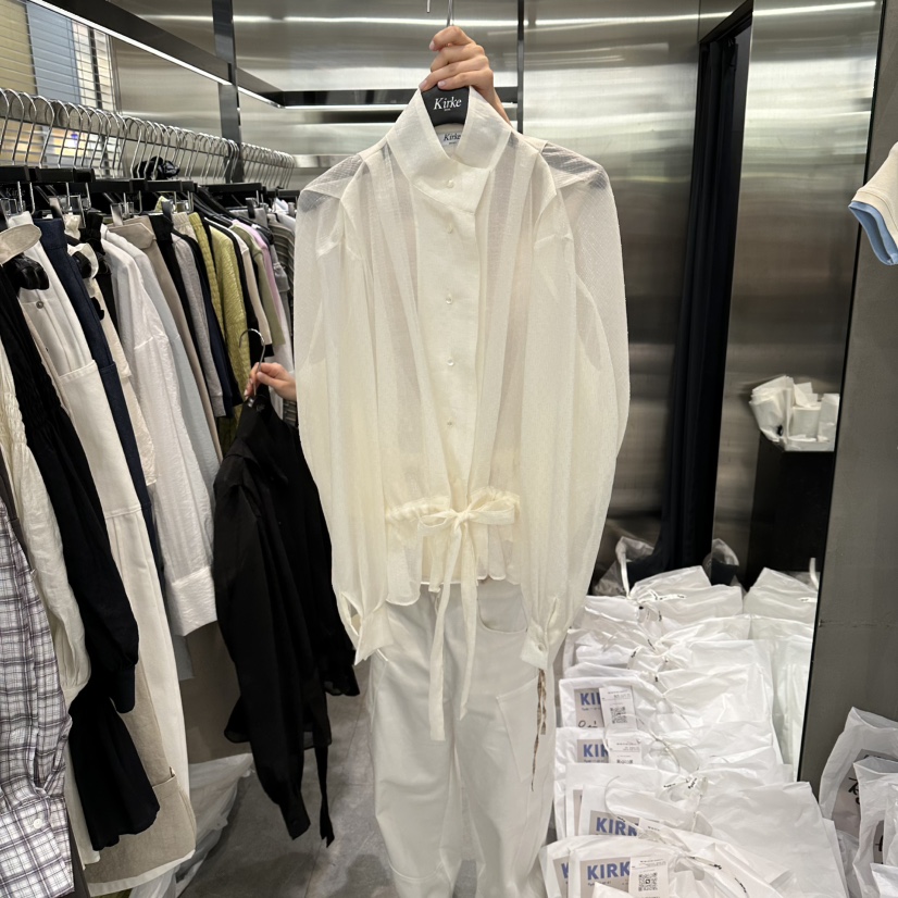 KIRKE韓國東大門代購女士新款時尚推薦熱賣職業襯衫蕾絲衫KIRKE襯衫/蕾絲衫圖色1