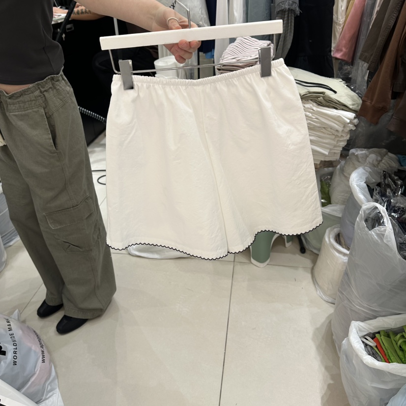 EGG IS韓國直郵實拍女裝新品26春夏休閑熱賣人氣職業短褲EGG IS短褲