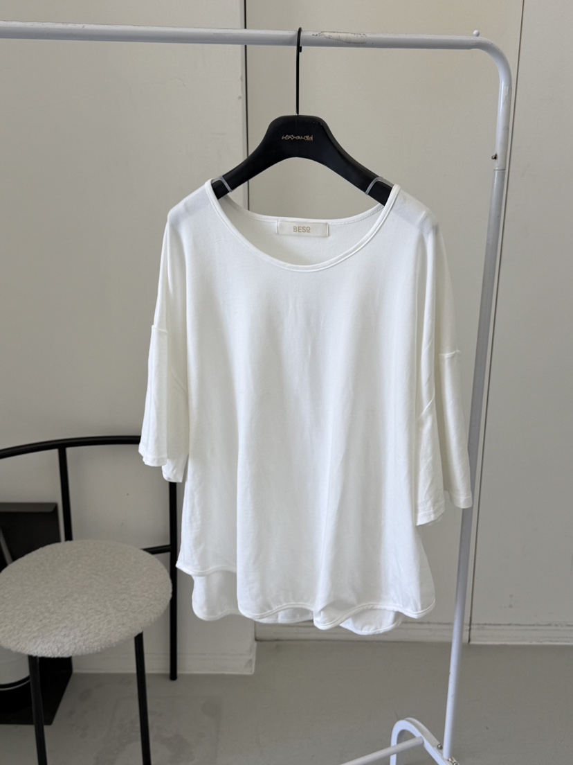 LARCENCICL/BESO韓國東大門代購女士新款推薦26春夏熱賣T恤LARCENCICL/BESOT恤圖色1