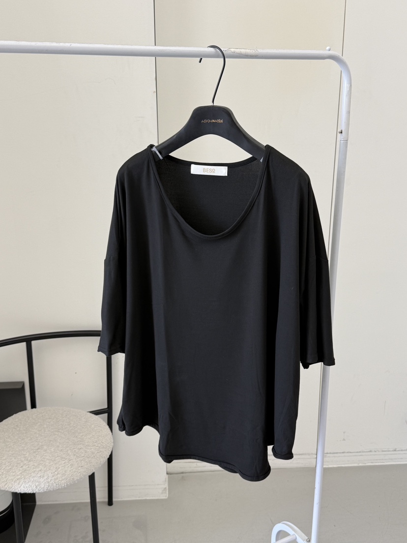 LARCENCICL/BESO韓國東大門代購女士新款推薦26春夏熱賣T恤LARCENCICL/BESOT恤圖色2