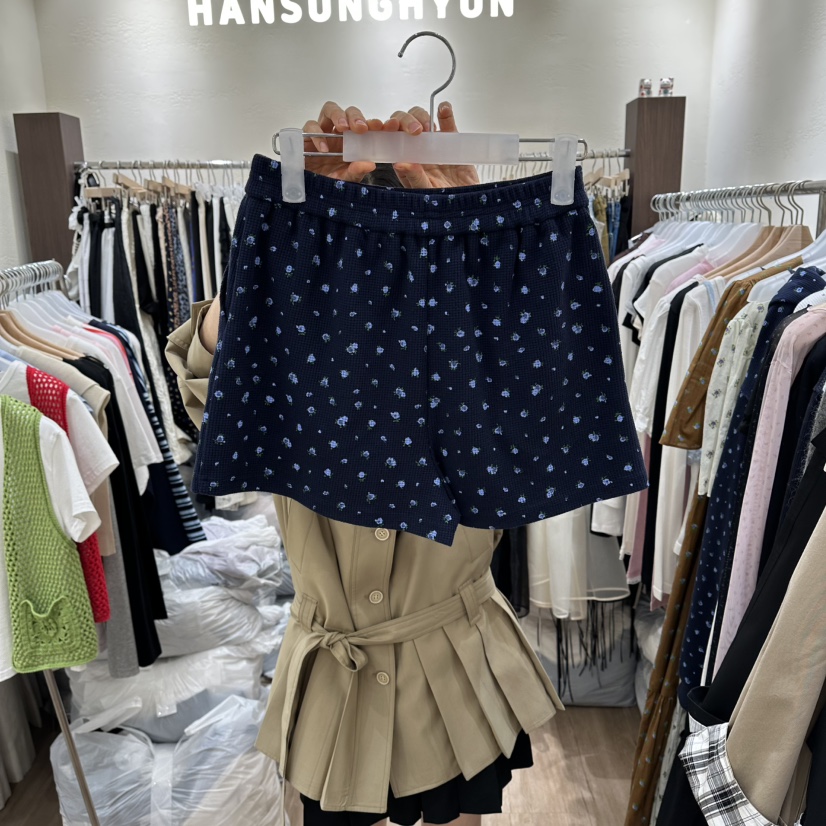 HANSUNGHYUN韓國直郵女士新品熱賣推薦時尚短褲華夫格花朵HANSUNGHYUN短褲