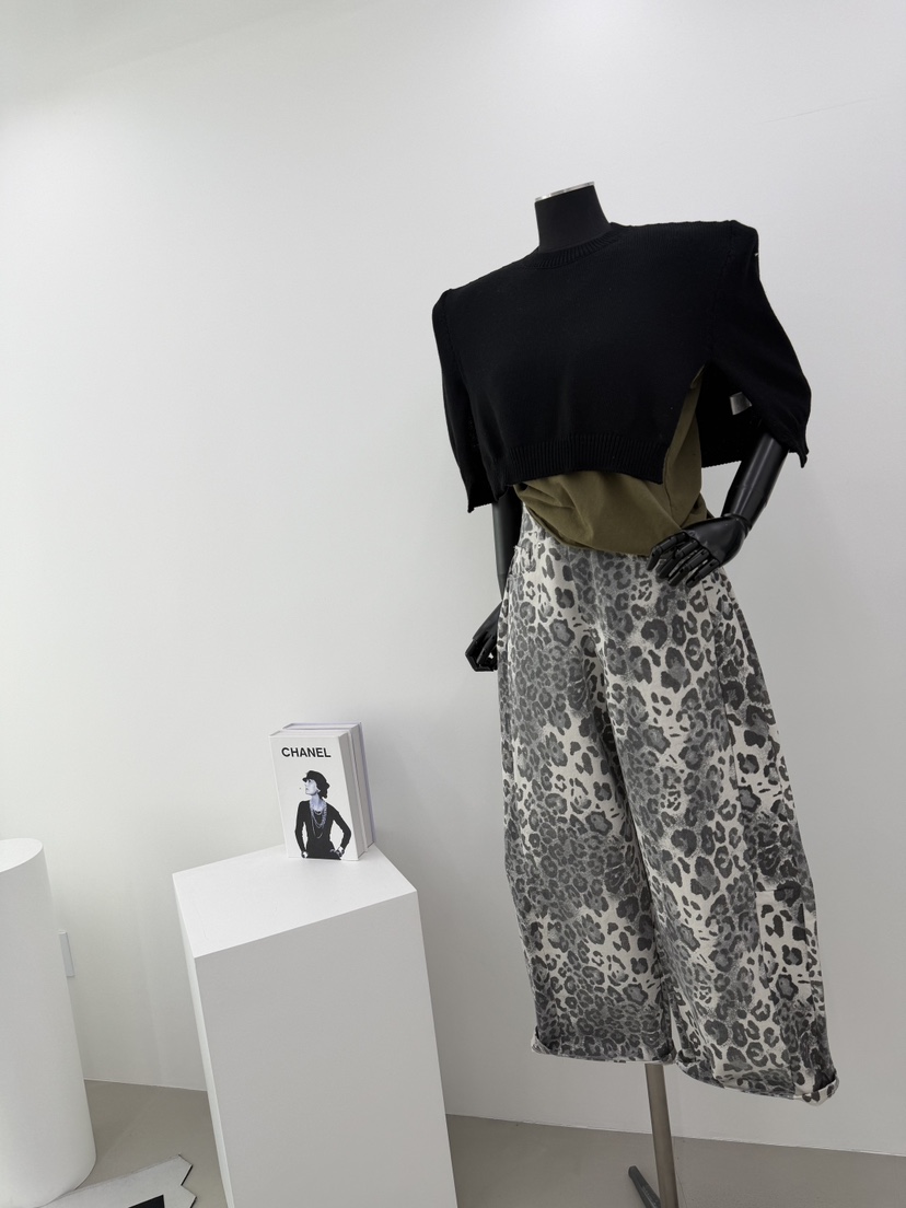 RED-A韓國東大門代購女士新款時尚人氣熱賣推薦職業休閑褲RED-A休閑褲