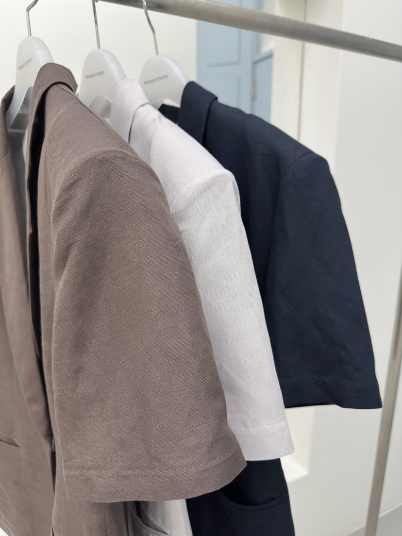 MONDAY TO SUNDAY韓國東大門直郵女士新款人氣職業夾克MONDAY TO SUNDAY夾克