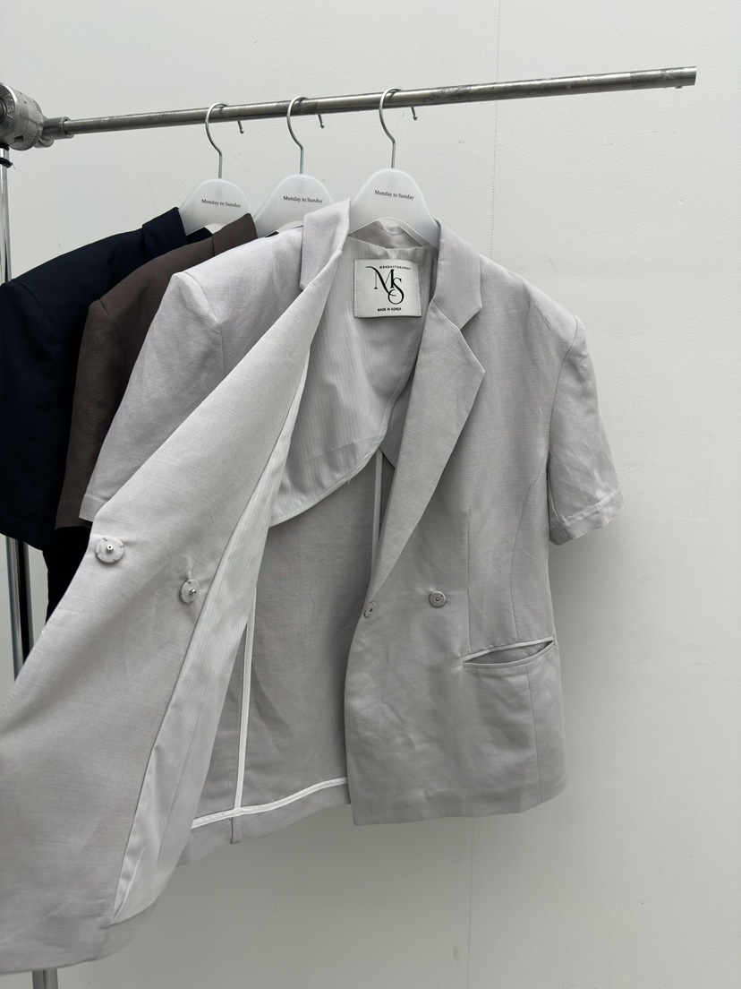 MONDAY TO SUNDAY韓國東大門直郵女士新款人氣職業夾克MONDAY TO SUNDAY夾克