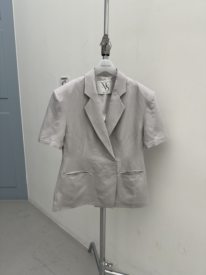 MONDAY TO SUNDAY韓國東大門直郵女士新款人氣職業夾克MONDAY TO SUNDAY夾克圖色1