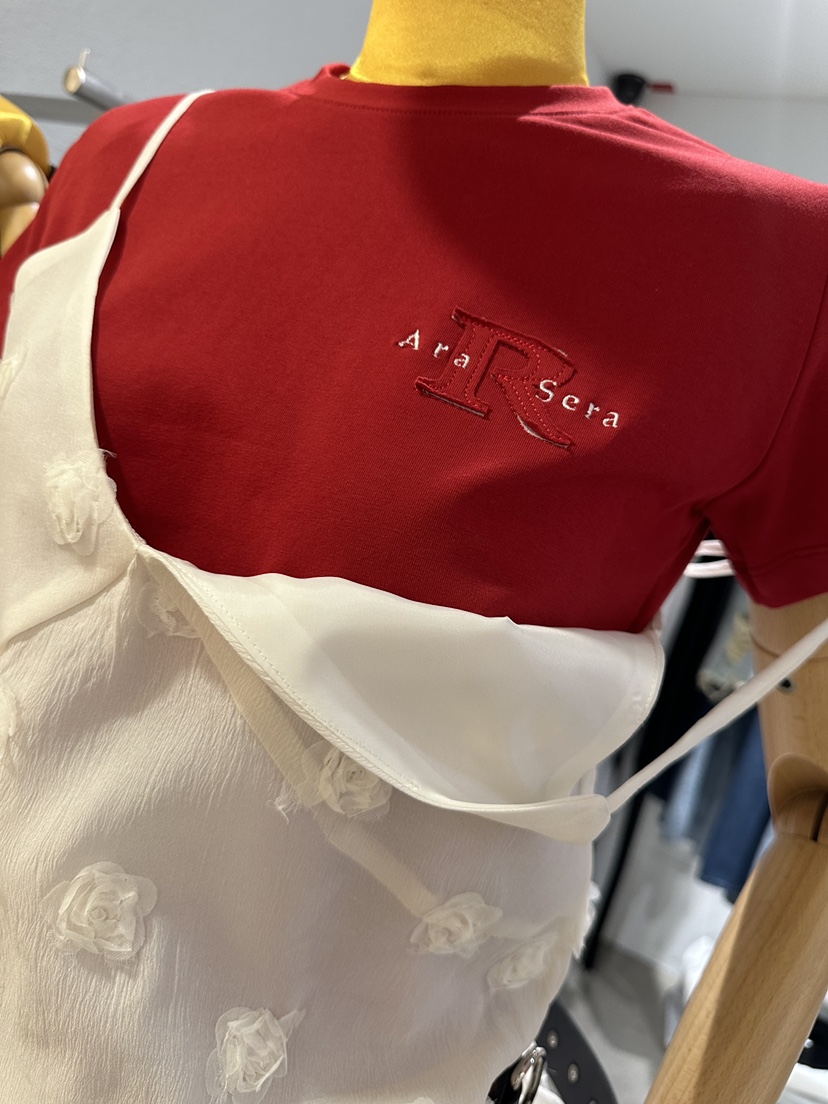 ARSERA東大門實拍女士新品真品人氣休閑職業時尚推薦T恤刺繡ARSERAT恤