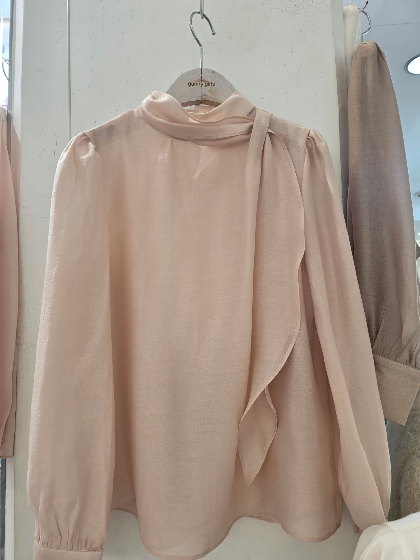 GUNNY GIRLS-거니걸스-T韓國代購女士新品職業襯衫蕾絲衫GUNNY GIRLS襯衫/蕾絲衫圖色1