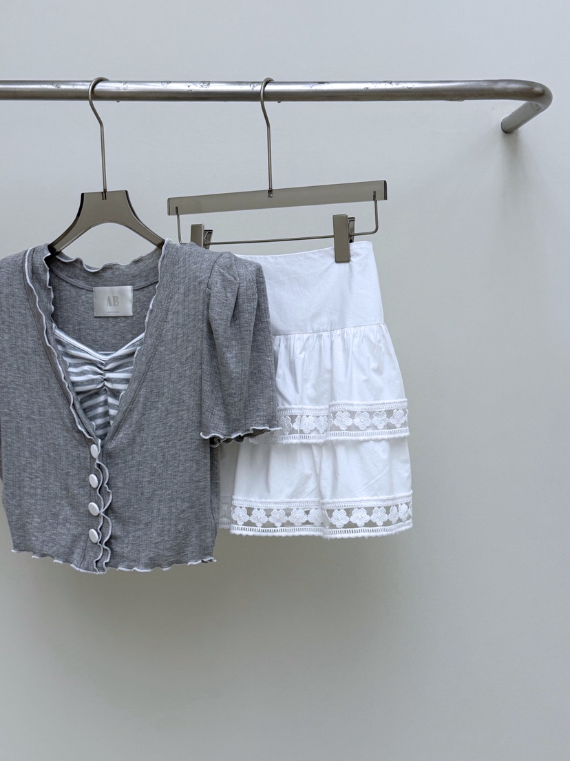 AB東大門代購女士新品熱賣時尚職業真品T恤不含內搭羊毛衫ABT恤