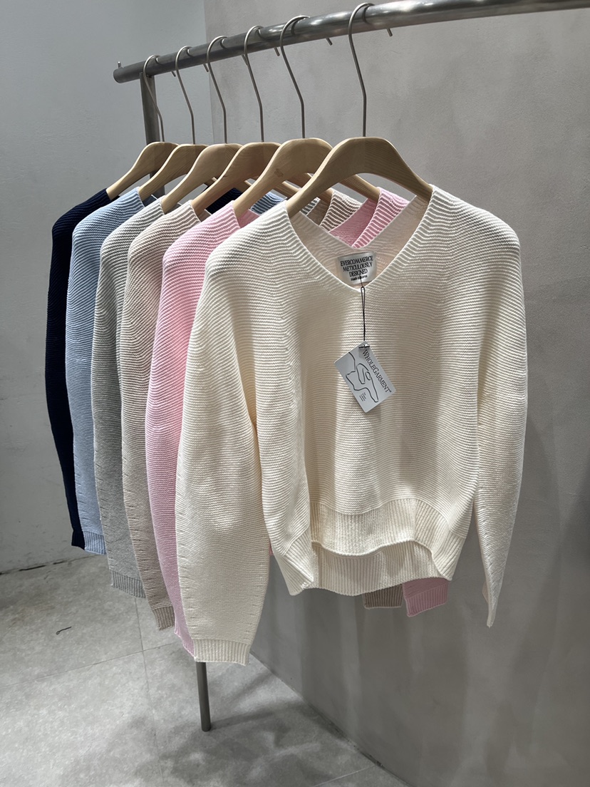 EVERCOMMERCE METICULOUSLY DESIGNED韓國直郵女裝新款休閑針織衫EVERCOMMERCE METICULOUSLY DESIGNED針織衫