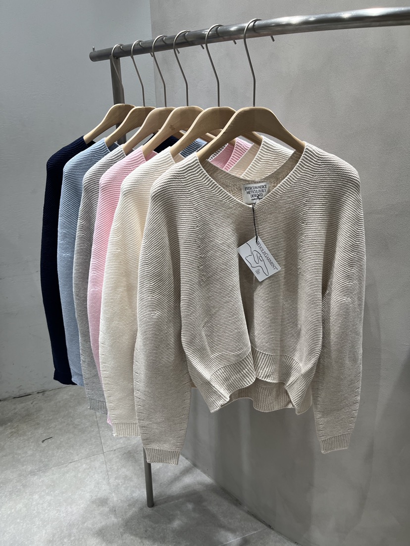 EVERCOMMERCE METICULOUSLY DESIGNED韓國直郵女裝新款休閑針織衫EVERCOMMERCE METICULOUSLY DESIGNED針織衫