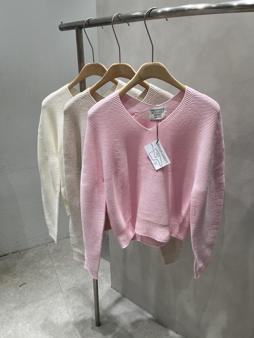 EVERCOMMERCE METICULOUSLY DESIGNED韓國直郵女裝新款休閑針織衫EVERCOMMERCE METICULOUSLY DESIGNED針織衫