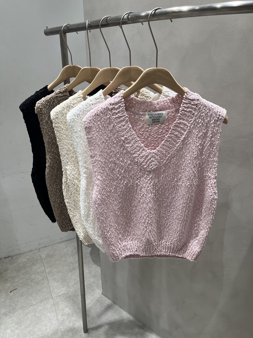 EVERCOMMERCE METICULOUSLY DESIGNED韓國直郵女士新品休閑吊帶背心EVERCOMMERCE METICULOUSLY DESIGNED吊帶/背心