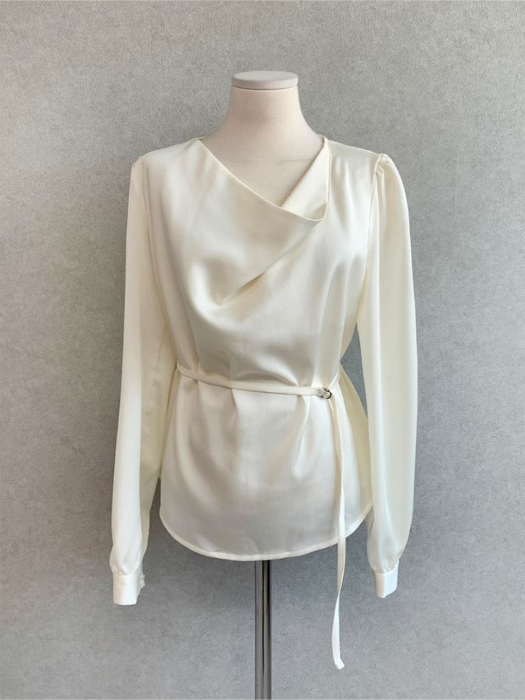 GUNNY GIRLS-거니걸스-T東大門直郵女裝新款真品襯衫蕾絲衫含腰繩GUNNY GIRLS襯衫/蕾絲衫圖色1