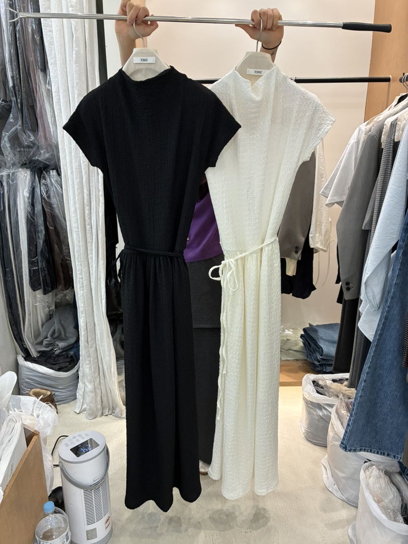 TORRE東大門直郵女裝新款時尚休閑推薦真品26春夏熱賣連衣裙TORRE連衣裙