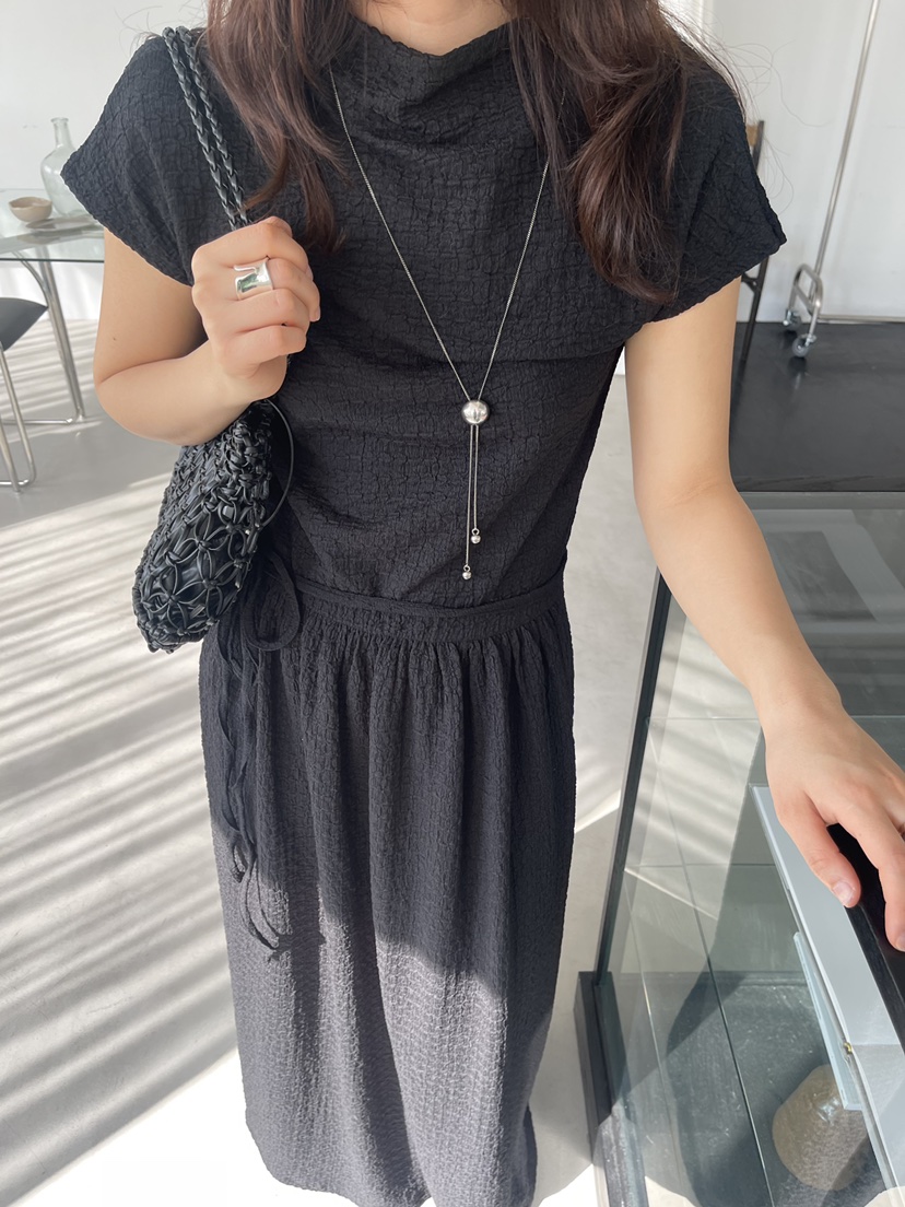 TORRE東大門直郵女裝新款時尚休閑推薦真品26春夏熱賣連衣裙TORRE連衣裙