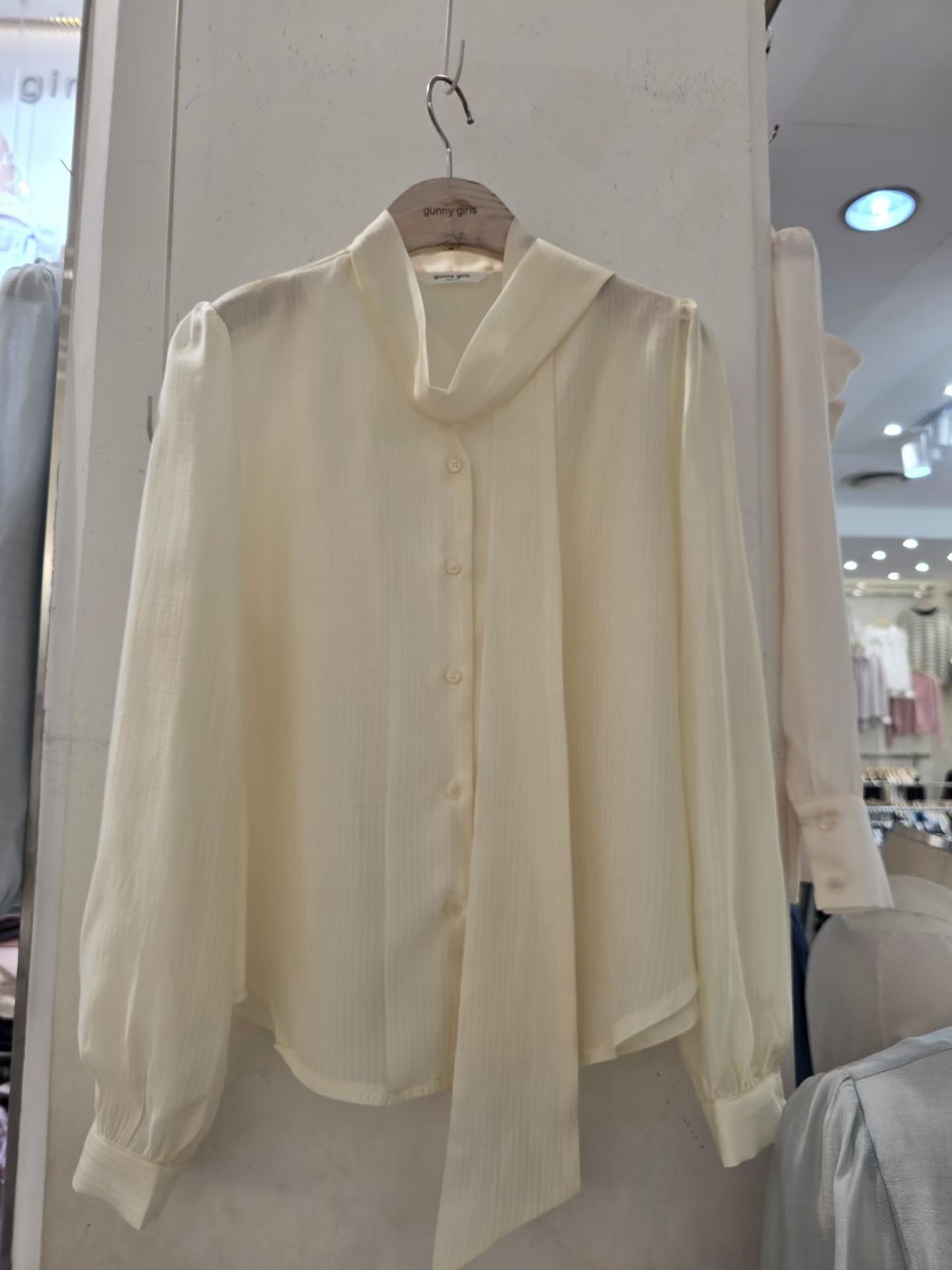 GUNNY GIRLS-거니걸스-T韓國直郵女裝新款熱賣襯衫蕾絲衫GUNNY GIRLS襯衫/蕾絲衫圖色1