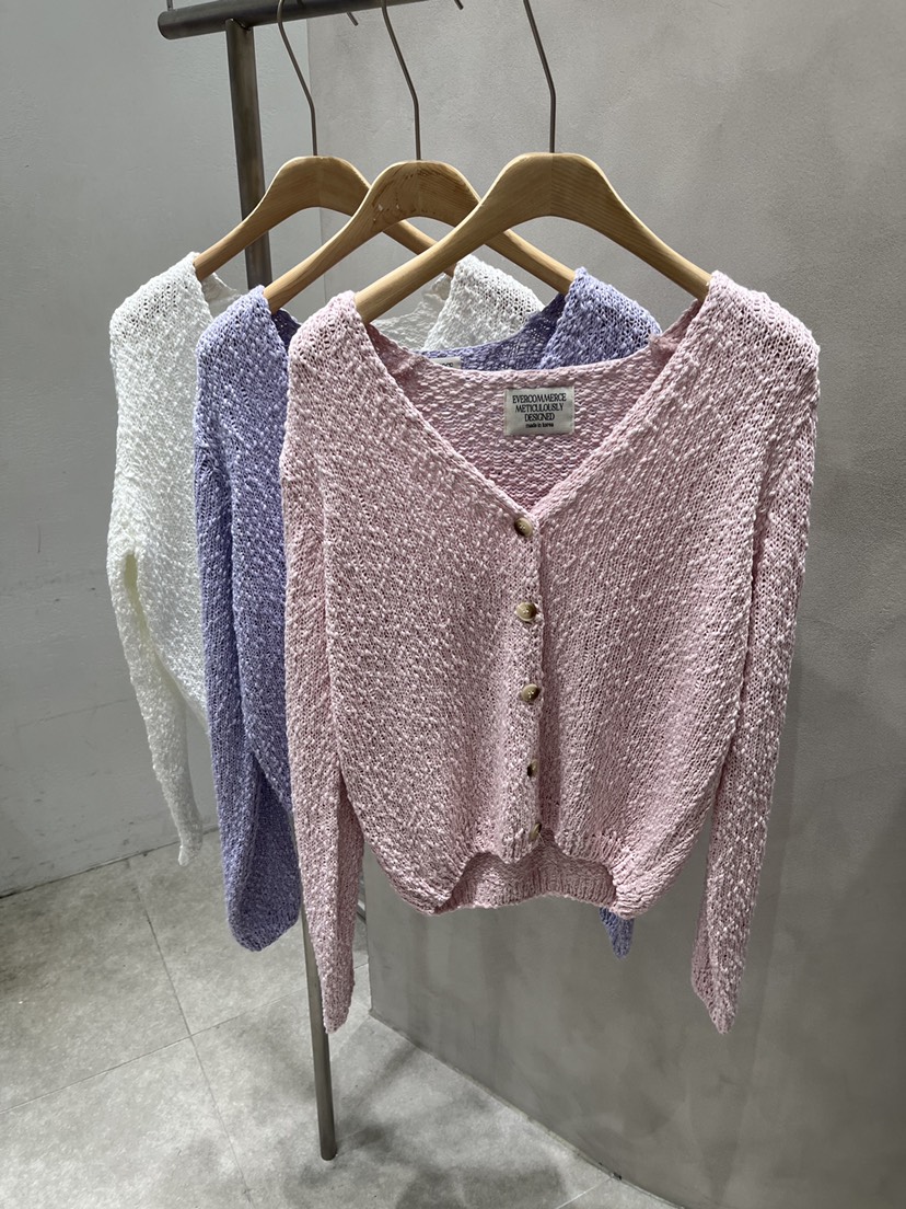 EVERCOMMERCE METICULOUSLY DESIGNED東大門直郵女士新款推薦針織衫開衫EVERCOMMERCE METICULOUSLY DESIGNED針織衫