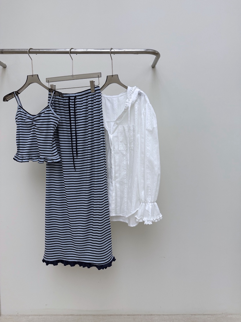 AB韓國東大門直郵女裝新品熱賣推薦襯衫蕾絲衫連帽衫純棉AB襯衫/蕾絲衫