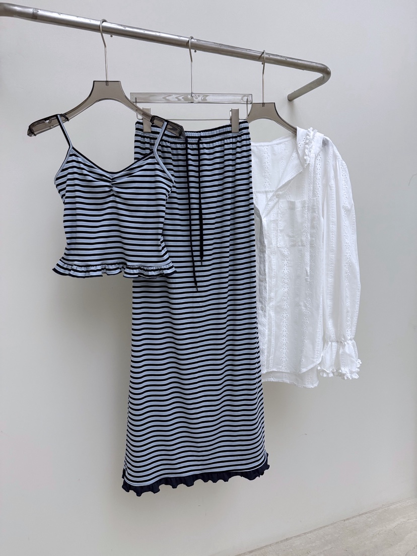 AB韓國東大門直郵女裝新品熱賣推薦襯衫蕾絲衫連帽衫純棉AB襯衫/蕾絲衫