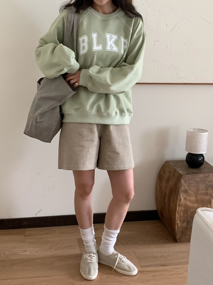 BLEECKER韓國直郵女裝新款人氣推薦職業真品時尚熱賣衛衣BLEECKER衛衣