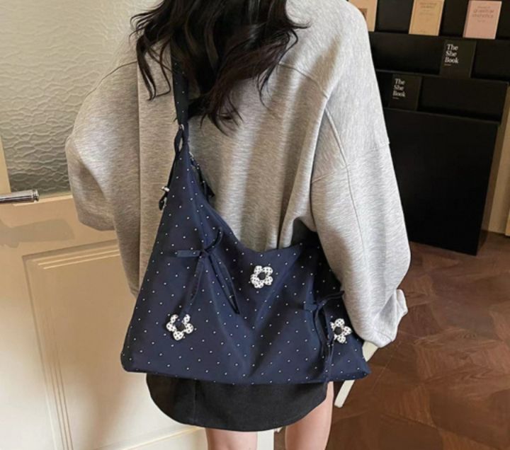 TROUVAILLE韓國直郵女士新品熱賣推薦休閑單肩斜跨包褶皺TROUVAILLE單肩/斜跨包