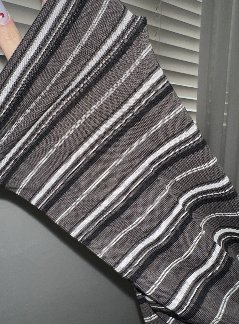 ZEROZERO韓國直郵女裝新品26春夏時尚職業休閑推薦長袖T恤ZEROZERO長袖T恤