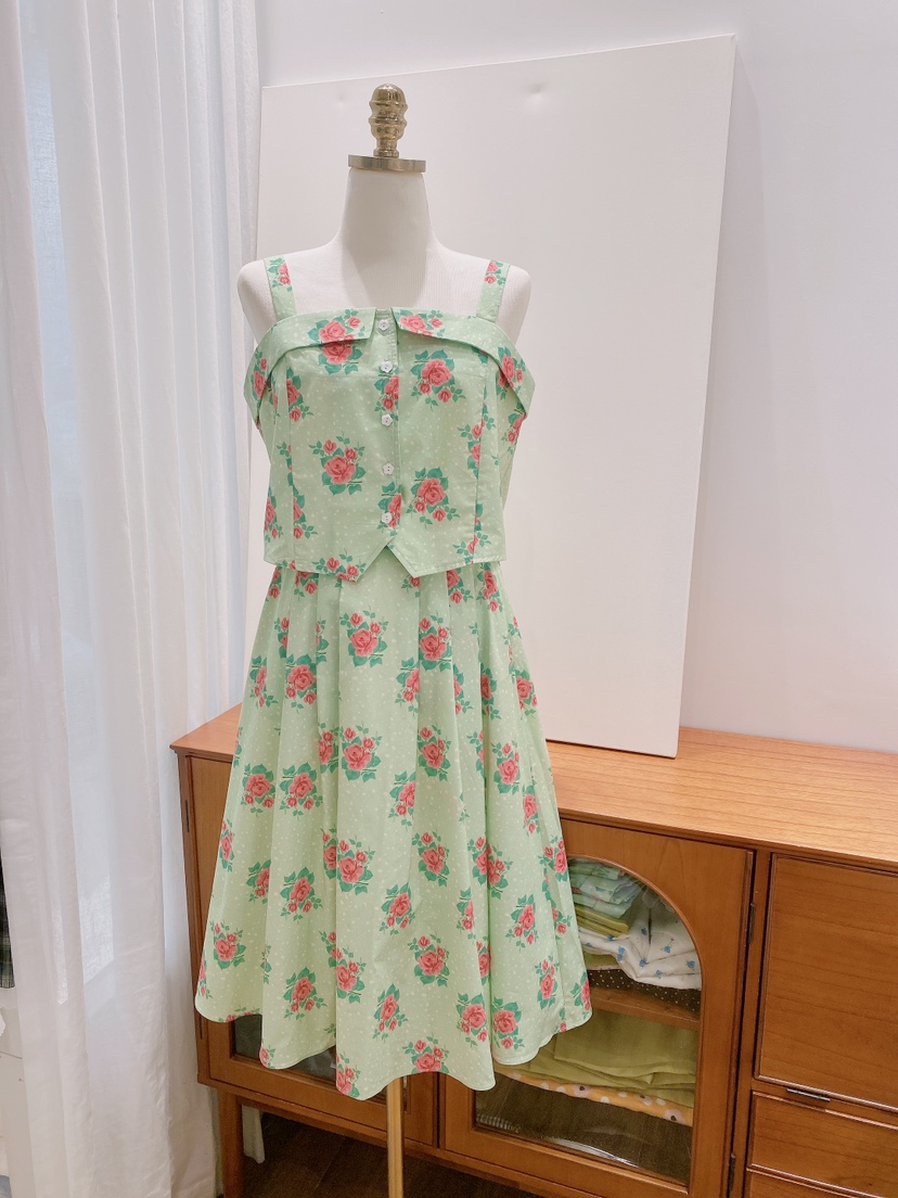 LETAILOR韓國東大門代購女裝新品時尚人氣推薦職業長裙復古LETAILOR長裙