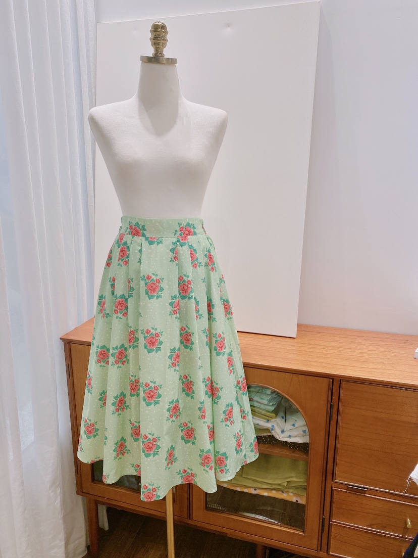 LETAILOR韓國東大門代購女裝新品時尚人氣推薦職業長裙復古LETAILOR長裙