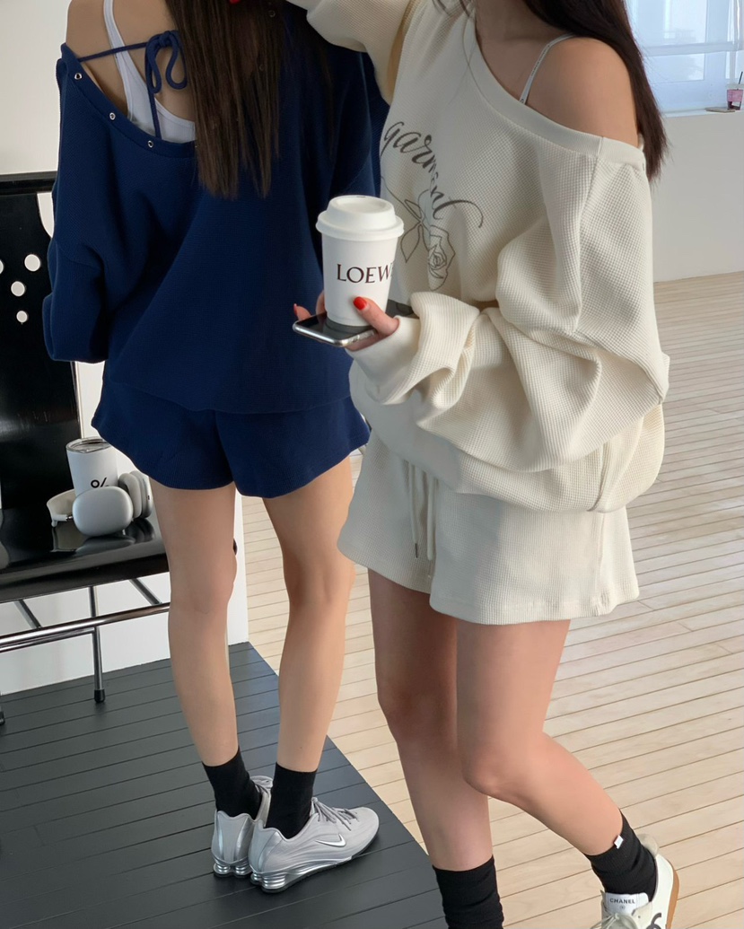 REVE CITE-L韓國直郵女士新款人氣休閑26春夏衛衣華夫格REVE CITE-L衛衣