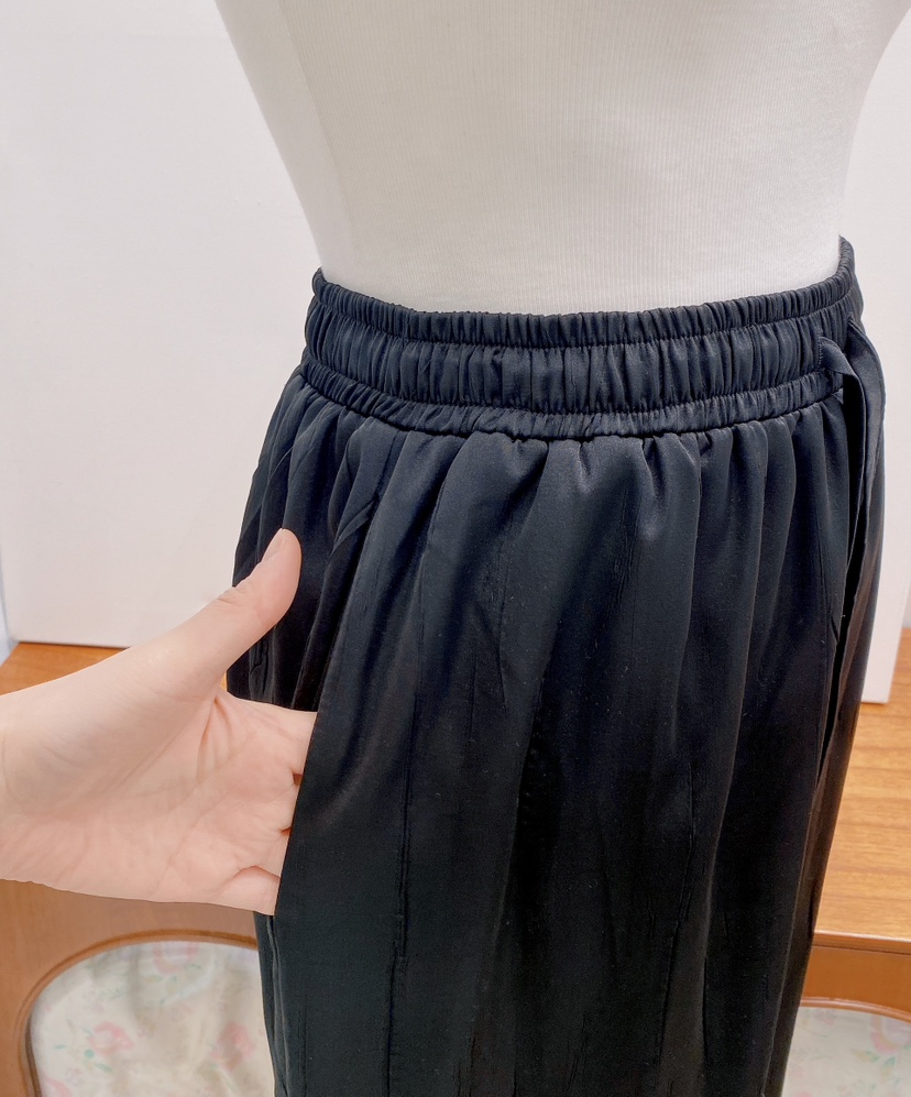 LETAILOR韓國代購女士新款熱賣時尚26春夏休閑褲褶裥緞面LETAILOR休閑褲