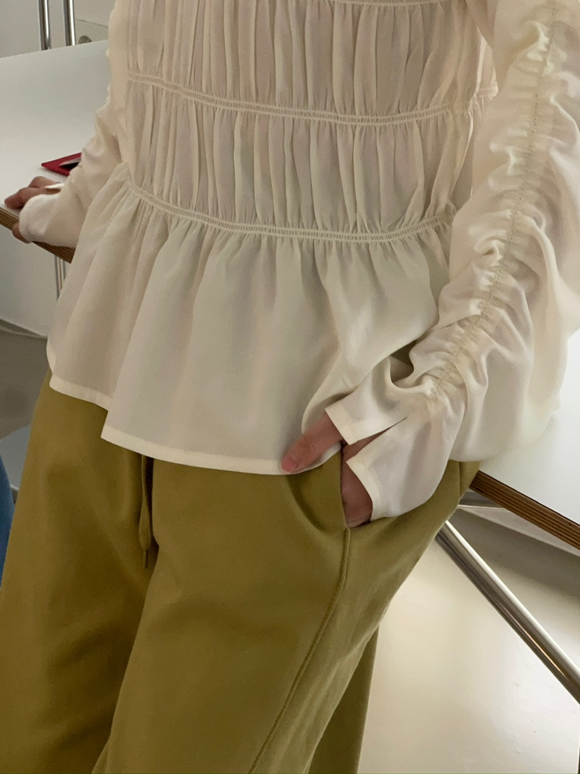 ANOTHER AVENUE韓國直郵女裝新品職業熱賣襯衫蕾絲衫褶皺ANOTHER AVENUE襯衫/蕾絲衫