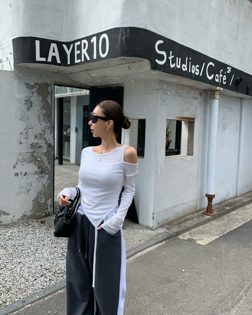 REVE CITE-L韓國東大門代購女士新款人氣休閑時尚長袖T恤REVE CITE-L長袖T恤