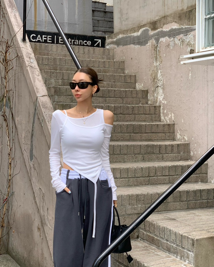 REVE CITE-L韓國東大門代購女士新款人氣休閑時尚長袖T恤REVE CITE-L長袖T恤