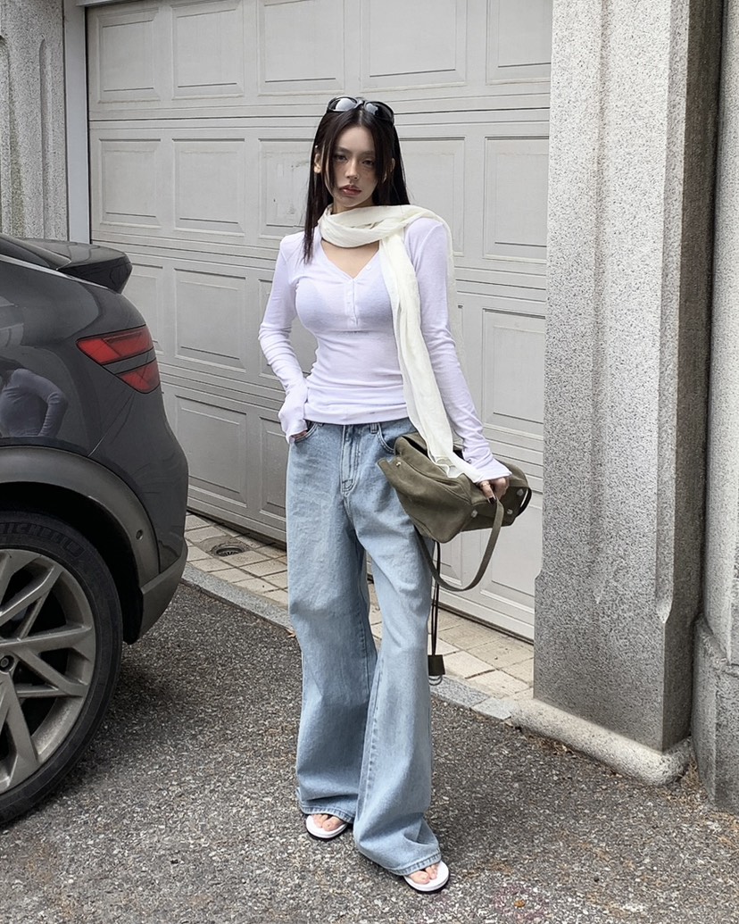 LIVE AID-P韓國東大門代購女裝新款人氣推薦休閑長袖T恤LIVE AID-P長袖T恤