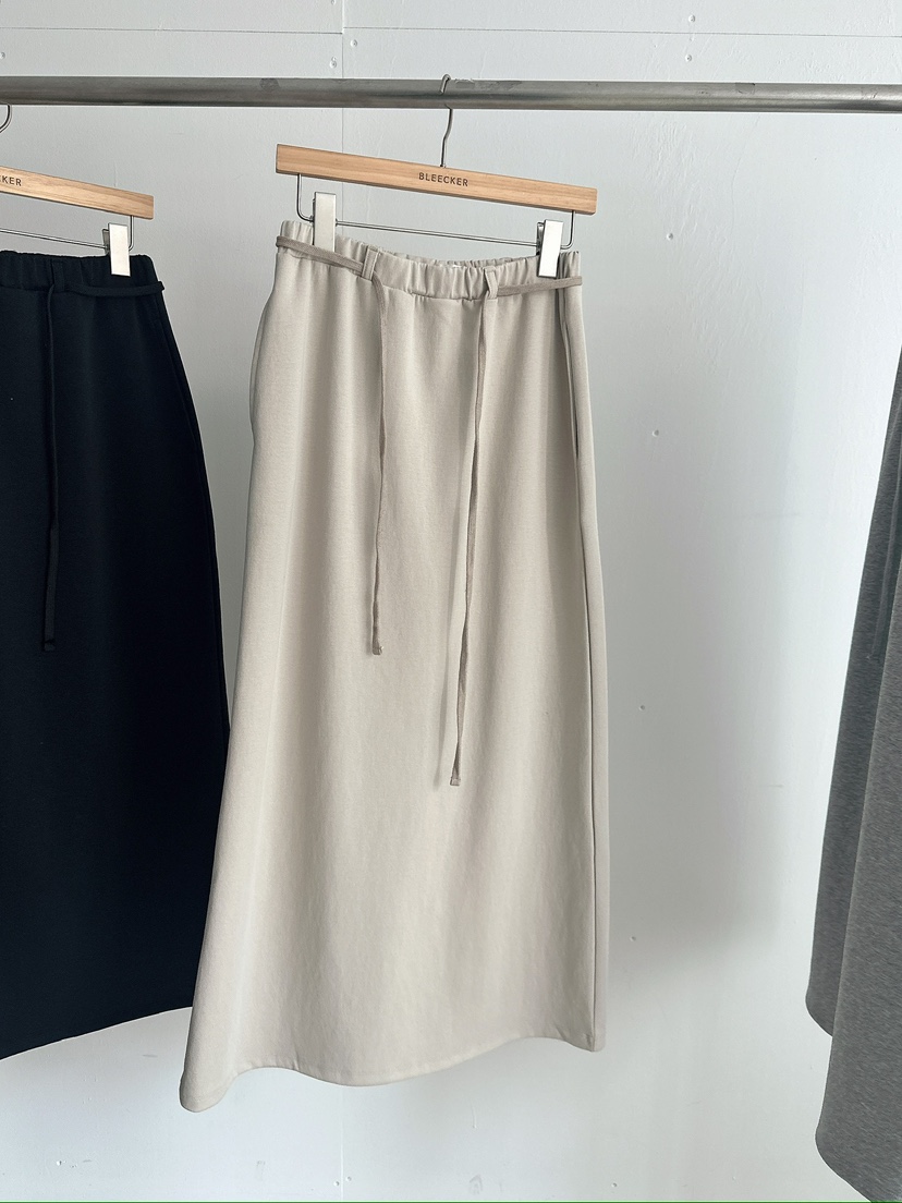 BLEECKER韓國代購女士新品休閑熱賣人氣推薦職業長裙含腰繩BLEECKER長裙圖色2