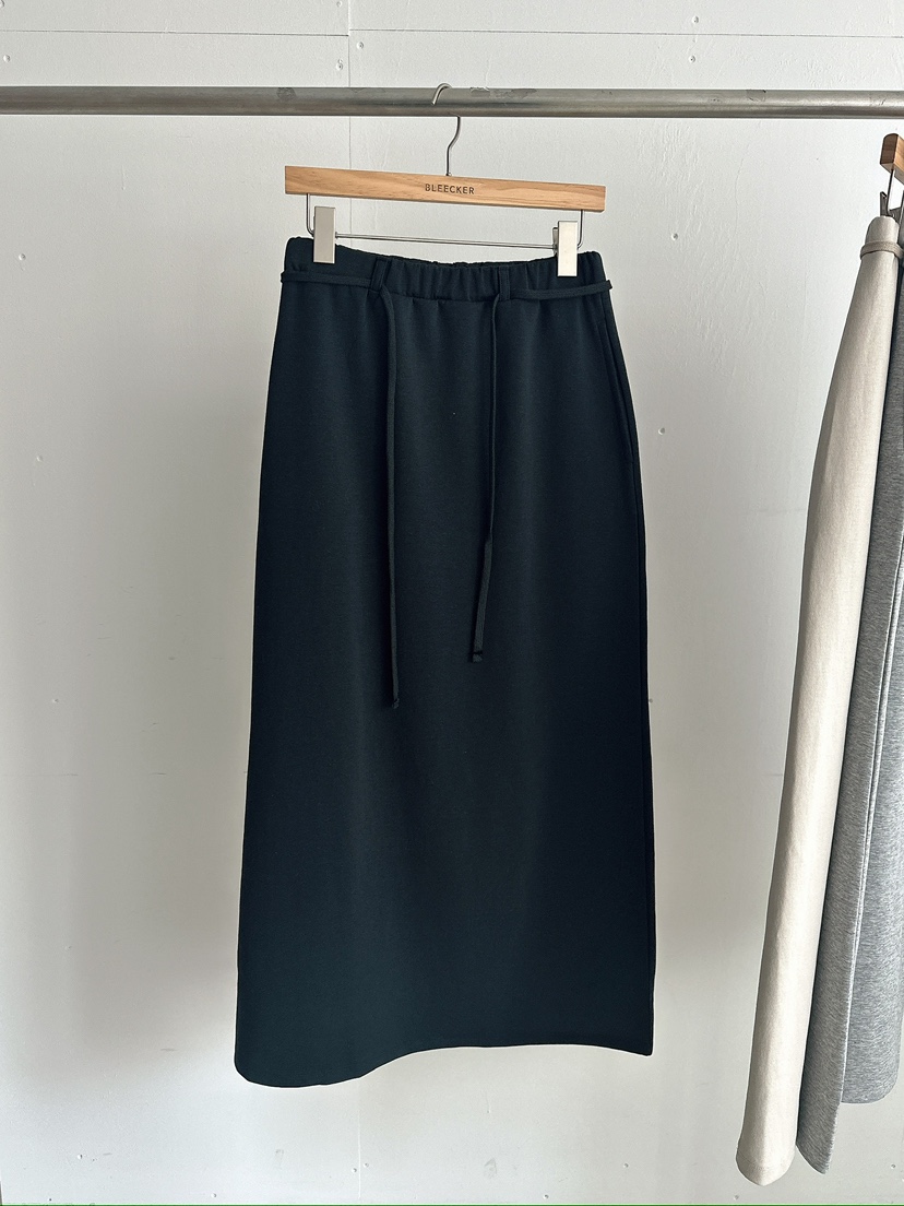 BLEECKER韓國代購女士新品休閑熱賣人氣推薦職業長裙含腰繩BLEECKER長裙圖色3