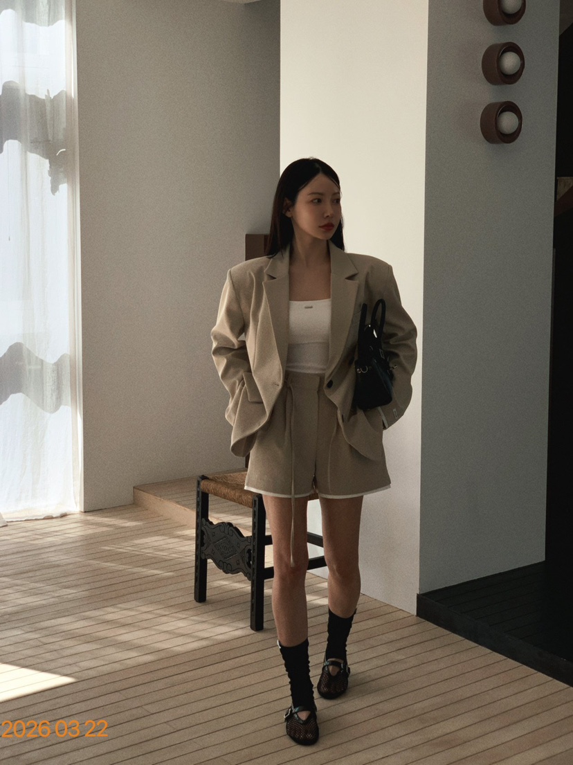 REVE CITE-L韓國代購女裝新款人氣熱賣休閑26春夏夾克含腰繩REVE CITE-L夾克