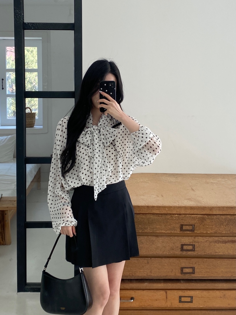 BOHEME韓國東大門直郵女士新品26春夏職業熱賣襯衫蕾絲衫BOHEME襯衫/蕾絲衫