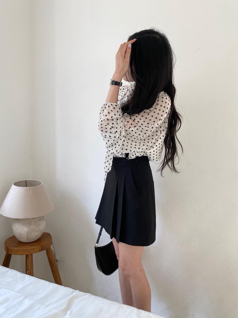 BOHEME韓國東大門直郵女士新品26春夏職業熱賣襯衫蕾絲衫BOHEME襯衫/蕾絲衫