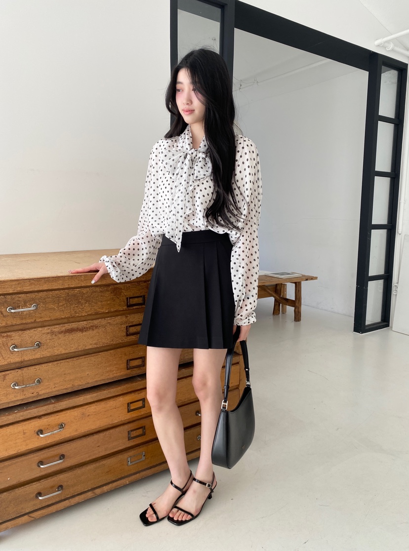 BOHEME韓國東大門直郵女士新品26春夏職業熱賣襯衫蕾絲衫BOHEME襯衫/蕾絲衫