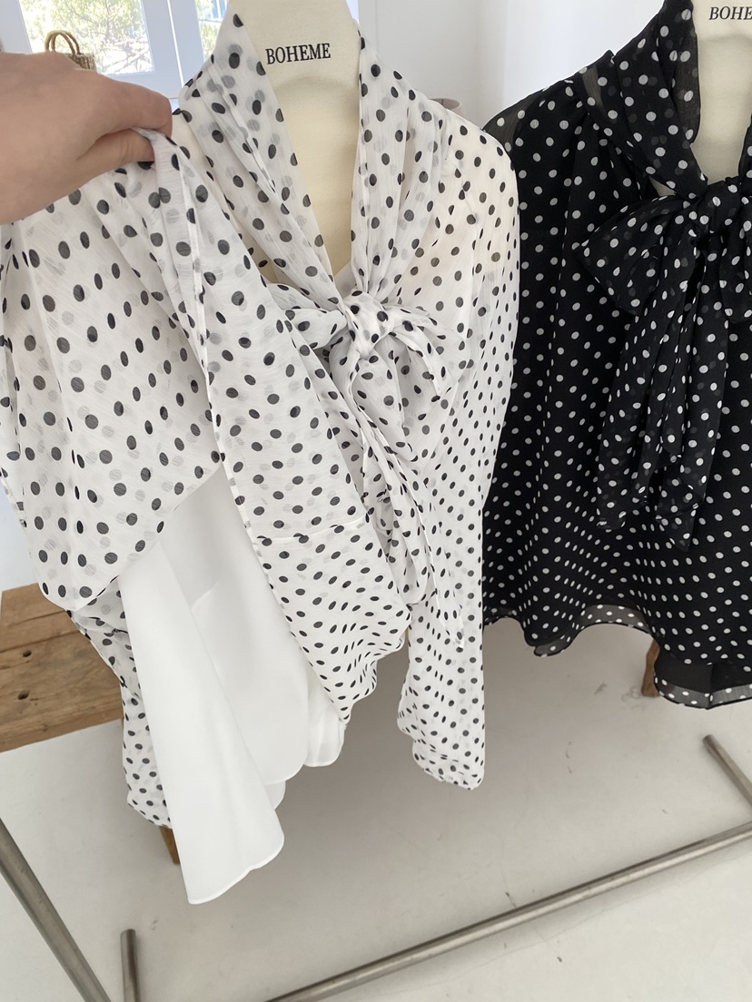 BOHEME韓國東大門直郵女士新品26春夏職業熱賣襯衫蕾絲衫BOHEME襯衫/蕾絲衫