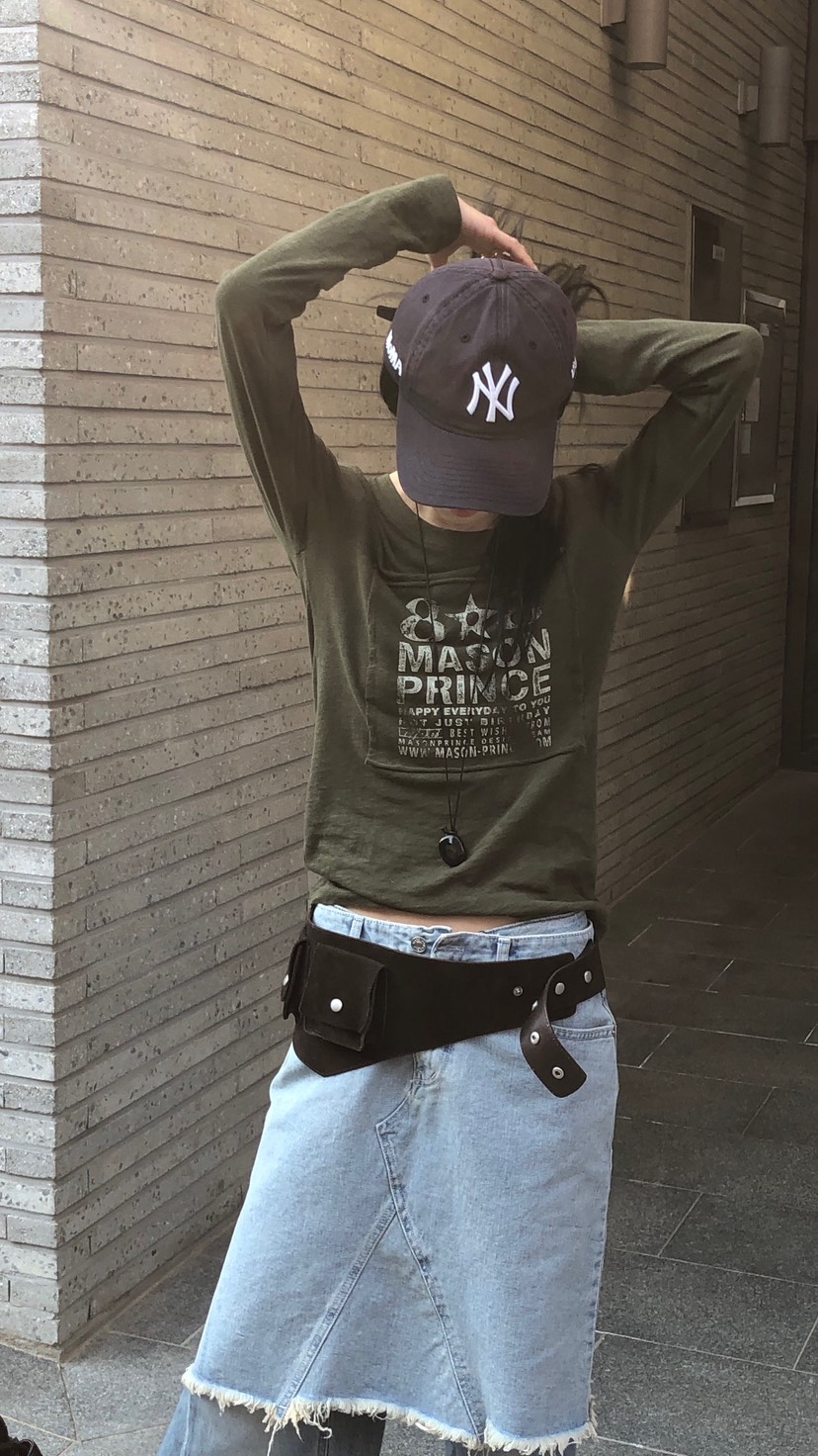 OVER RICH韓國東大門直郵女裝新品時尚推薦26春夏長袖T恤OVER RICH長袖T恤